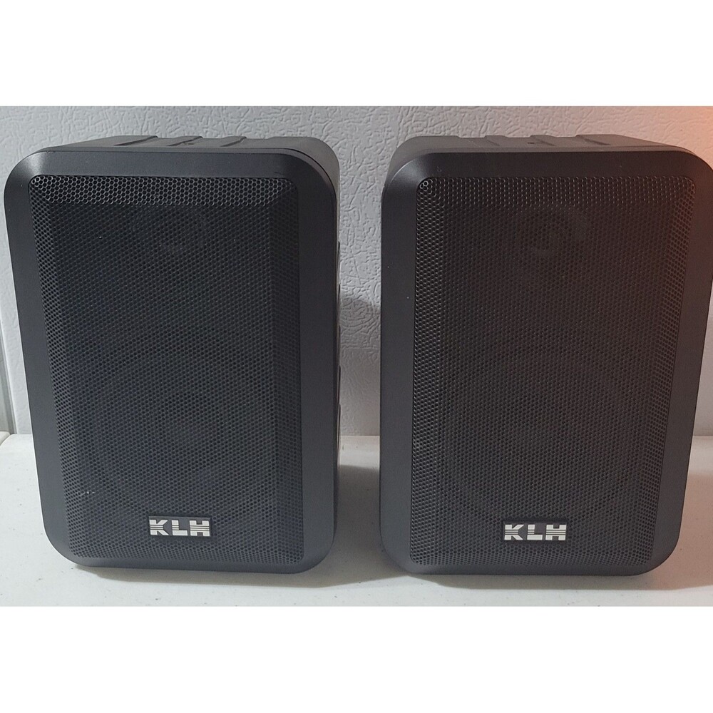 Pair (2) KLH Speakers Indoor/Outdoor Model 980 Audio Home System Bookshelf Black